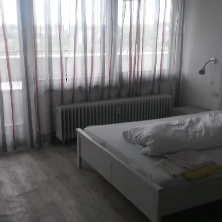 Ξενοδοχείο με διαμερίσματα Dreikoenig